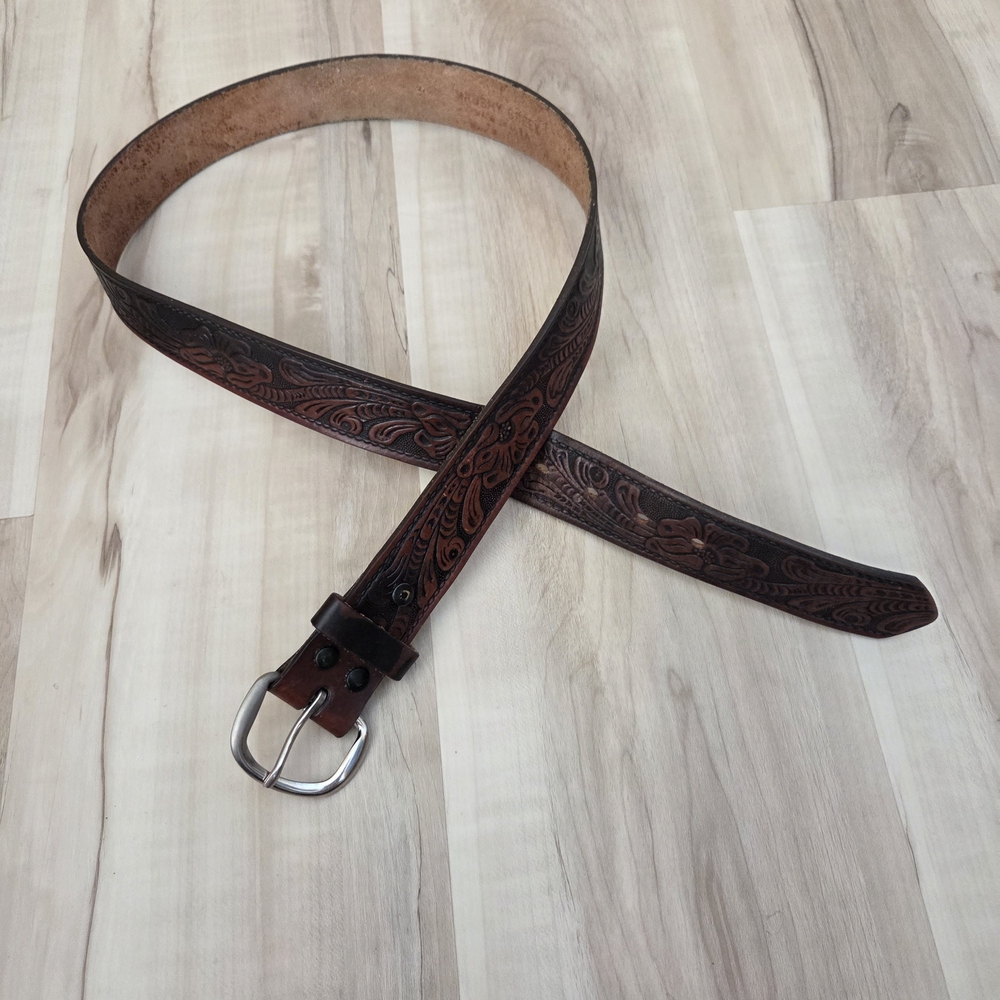 Brushy Creek Embossed Floral Leather Belt Brown 34 Silver Tone Buckle
